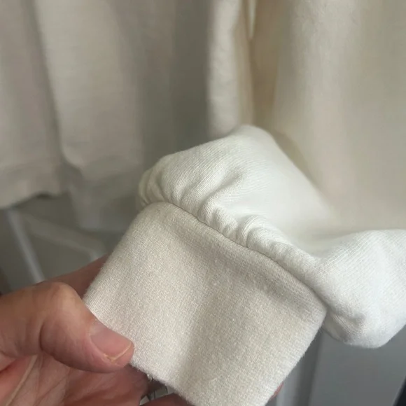 Madewell off-white V-Neck Sweatshirt size M. Oversized. Balloon sleeves - Picture 7 of 16